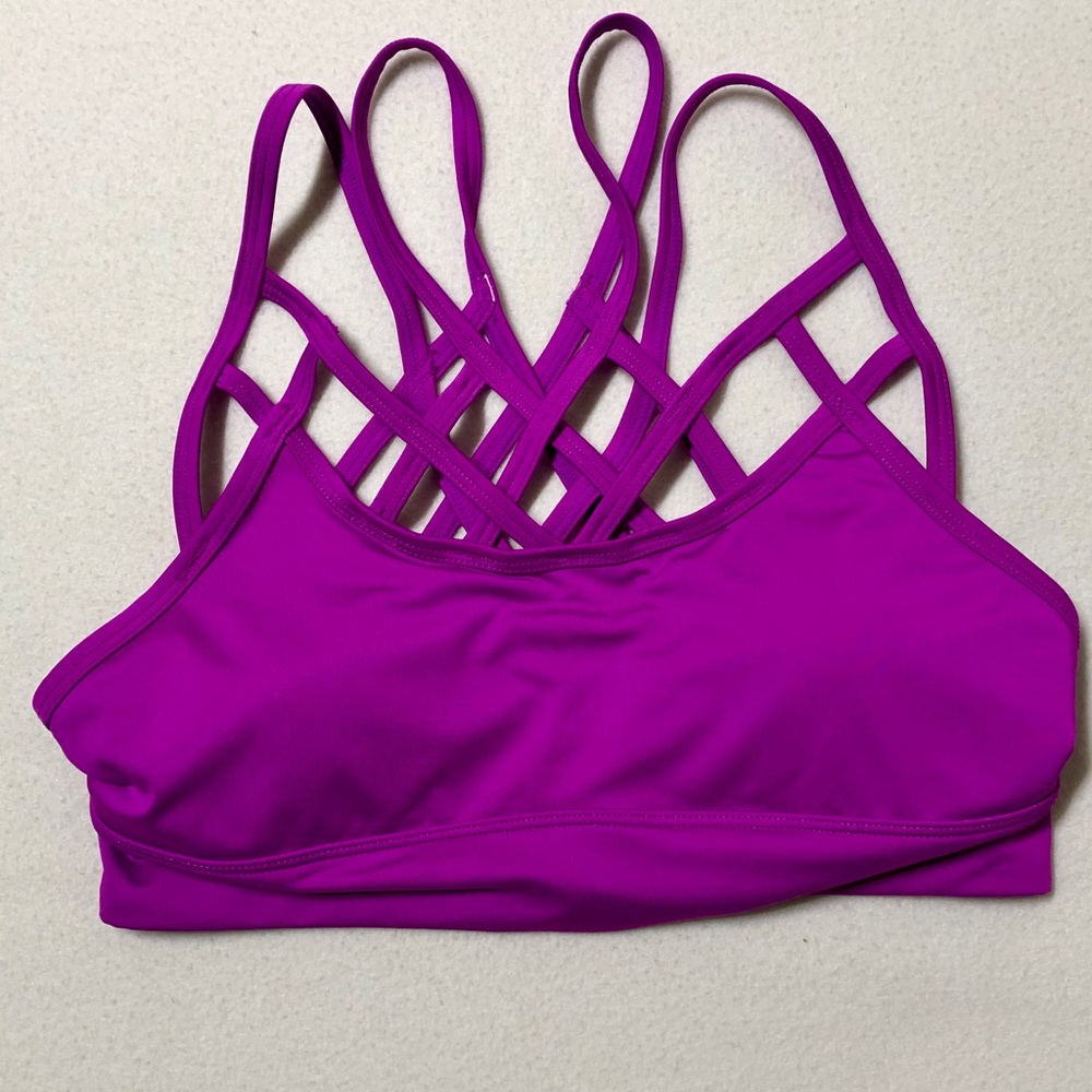 Marika Sports Bra XS in Magenta